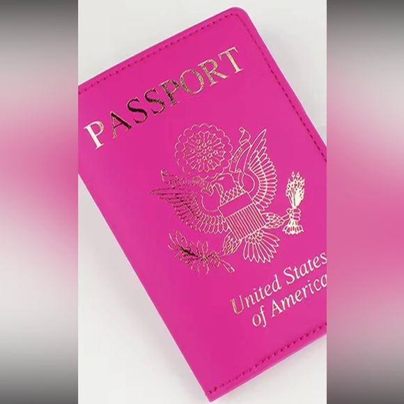 PASSPORT HOLDER NWT - Picture 2 of 10